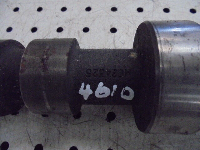 for, FORD 4610 Engine Camshaft - Good Condition