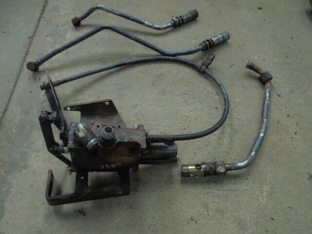 for, New Holland 4835 Auxilliary Double Acting Spool Valves & Pipes