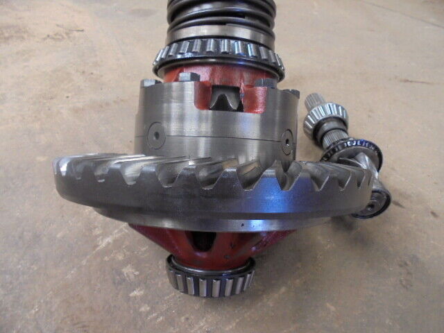 for, Ford 5030 Rear Axle Crown Wheel & Pinion with Diff Unit in Good Condition