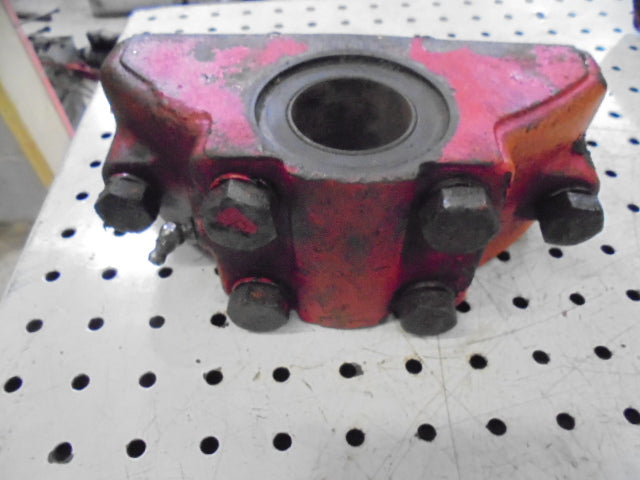 For DAVID BROWN 950 FRONT AXLE BEAM MOUNTING BRACKET & BOLTS