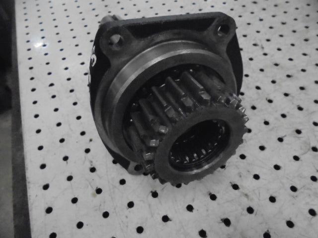For CASE IHC 895 GEARBOX SUPPORT SHAFT WITH HOUSING