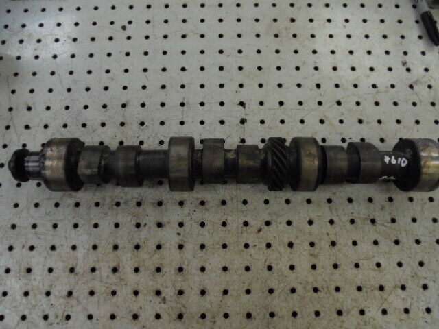 for, Ford 4610,4600 Engine Camshaft in Good Condition