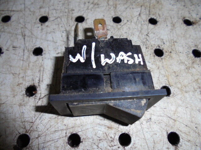for, David Brown 1290,1390,1490 Windscreen Wash Switch in Good Condition