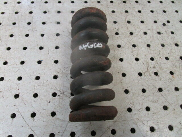 for, Ford 4600 Hydraulic Top Cover Draft Spring in Good Condition