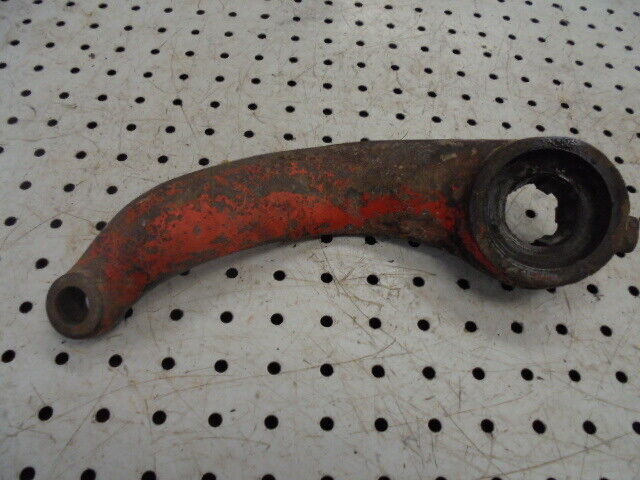 for, David Brown 1394,1390 RH Top Steering Arm - Good Condition