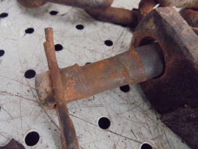 for, David Brown 1390 Hydraulic Arm Check Chains