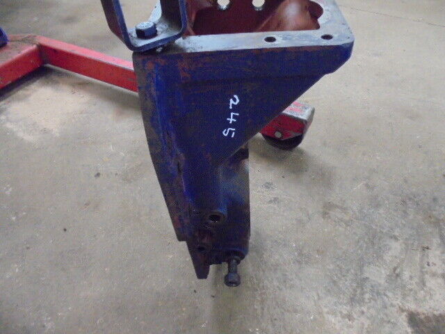 for, Leyland 245 Rear Hydraulic Housing - Good Condition