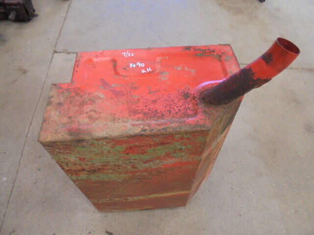 for, David Brown 1490 RH Diesel Tank in Good Condition
