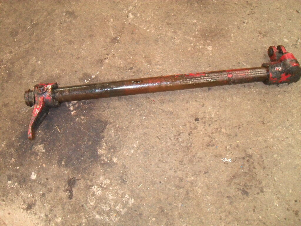 International 434 Brake Pedal Cross Shaft Assembly – Gwynedd Farm ...