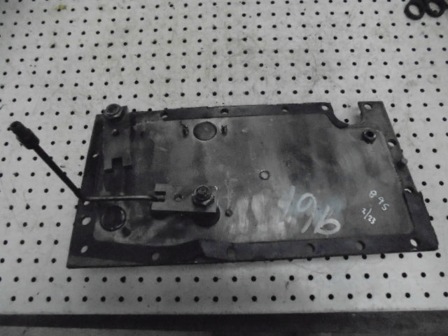 For CASE IHC 895 GEARBOX TOP COVER WITH SELECTOR LEVERS