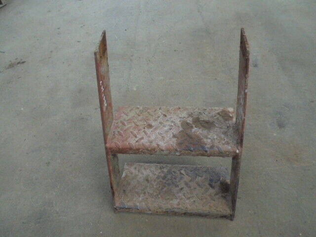 for, David Brown 1390 LH Cab Foot Step - Good Condition