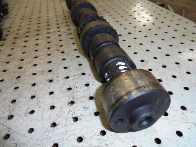 for, Ford 4610,4600 Engine Camshaft in Good Condition