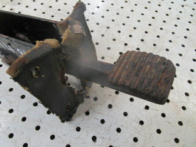 for, David Brown 1494 Diff Lock Pedal in Good Condition