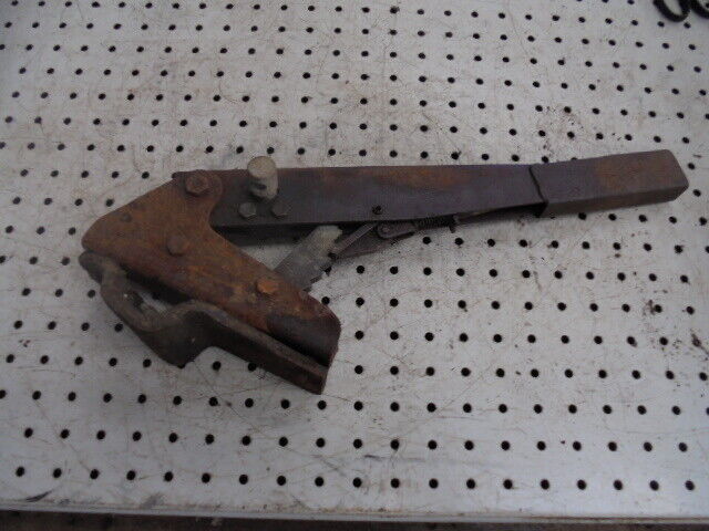 for, David Brown 1490 Handbrake Lever Assembly in Good Condition