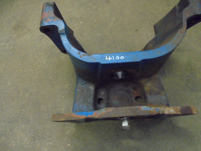 Ford New Holland 4100, 3600 Front Axle Mounting Boulster