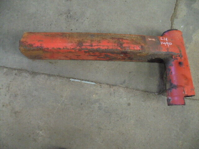 for, David Brown 1490 Front Axle LH Extension - Good Condition