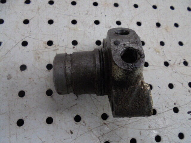 for, David Brown 1394 Brake Slave Cylinder - Good Condition