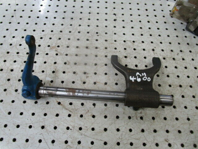 for, Ford 4600 Diff Lock Cross Shaft & Fork in Good Condition
