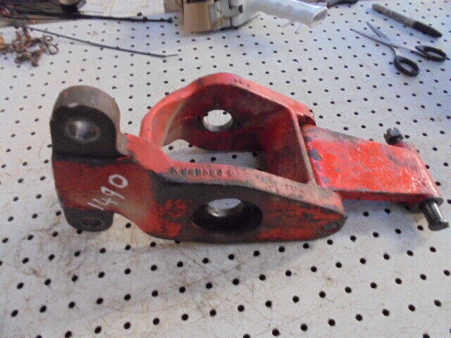 for, David Brown 1490 2wd Power Steering Ram Mounting Bracket - Good Condition