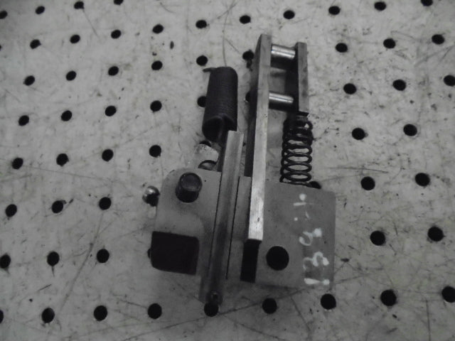 David Brown 1394 Hydraulic Cross Shaft Height Sensing Block Assembly