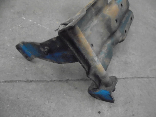 Ford New Holland 6610 Battery Tray Mounting Bracket And Bonnet Bracket