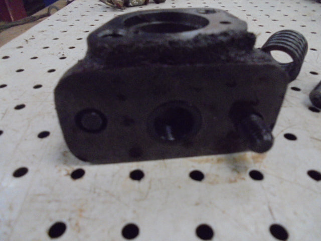 David Brown 1394 Hydraulic Pressure Relief Valve (Tandem Pump)
