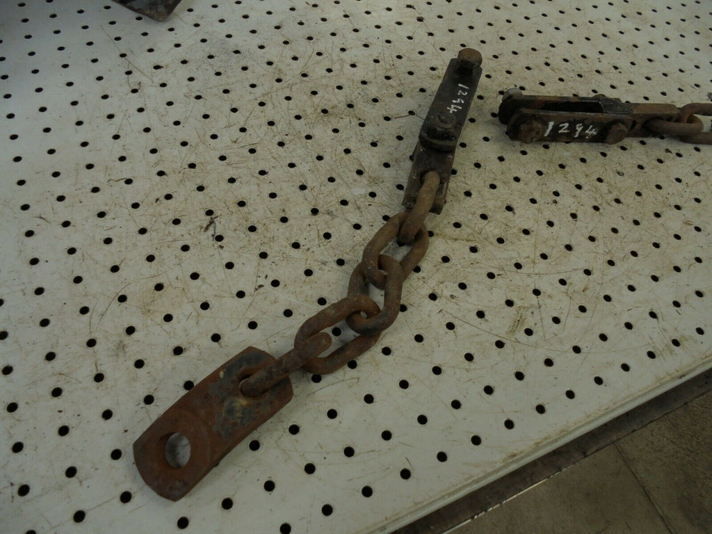 for, David Brown 1294,1394 Hydraulic Arms Check Chains in Good Condition