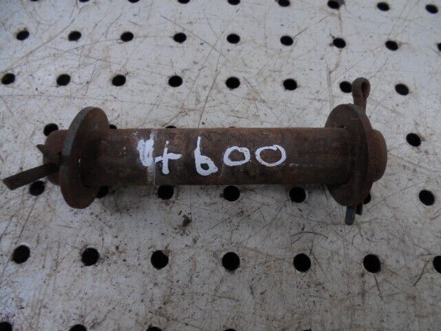 for, Ford 4600,4000 Hydraulic Top Cover Rear Pin on Top Link Bracket