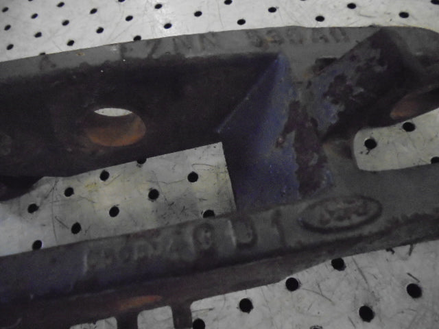 Ford New Holland 4830, 5030 Top Link Bracket