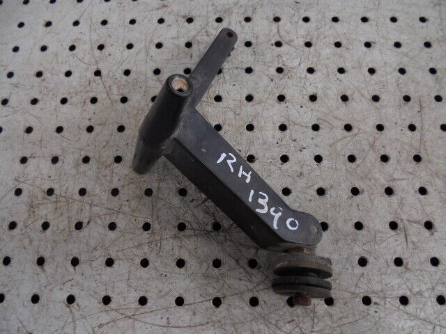 for, David Brown 1390 Cab Side Window Closing Handle - Good Condition