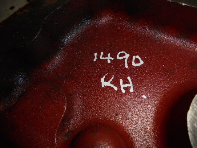 for, David Brown 1490 RH Brake Outer Housing (on rear axle) in Good Condition