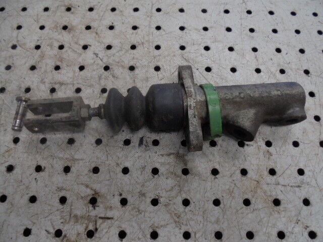 for, David Brown 1394 Brake Master Cylinder in Good Condition