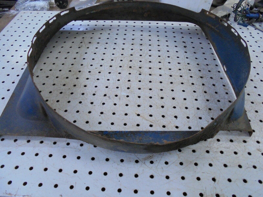 for, FORD 4600,4000 Steel Radiator Cowling in Good Condition