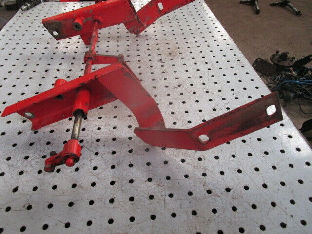 for, David Brown 1290 Throttle Rods & Brackets under cab