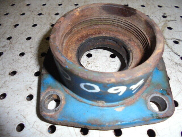 for, Ford 4600 PTO Shaft Rear Bearing & Seal Housing in Good Condition