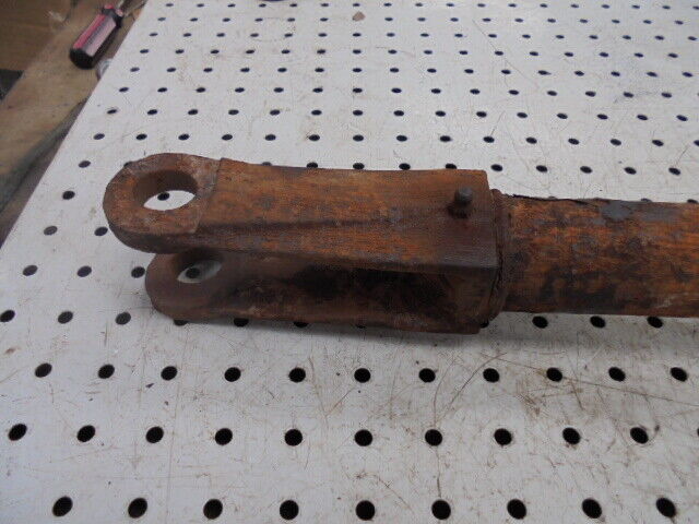 for, David Brown 1394 RH Adjustable Hydraulic Drop Arm - Good Condition