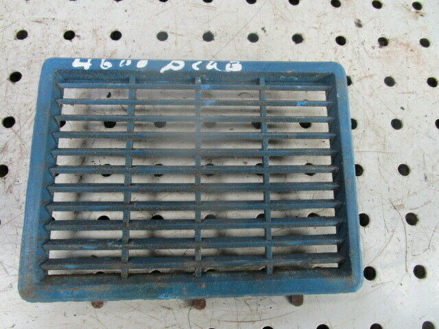 for, Ford 4600 - 7610 Q Cab Roof Plastic Air Vent - Good condition
