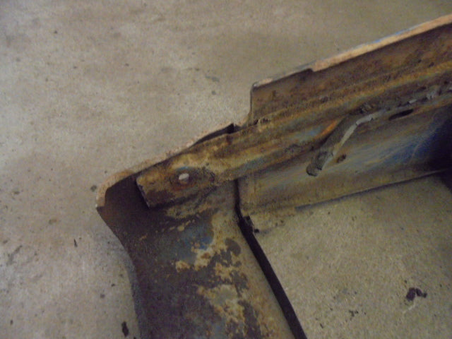 Ford New Holland 4100 Front Grill Cowling