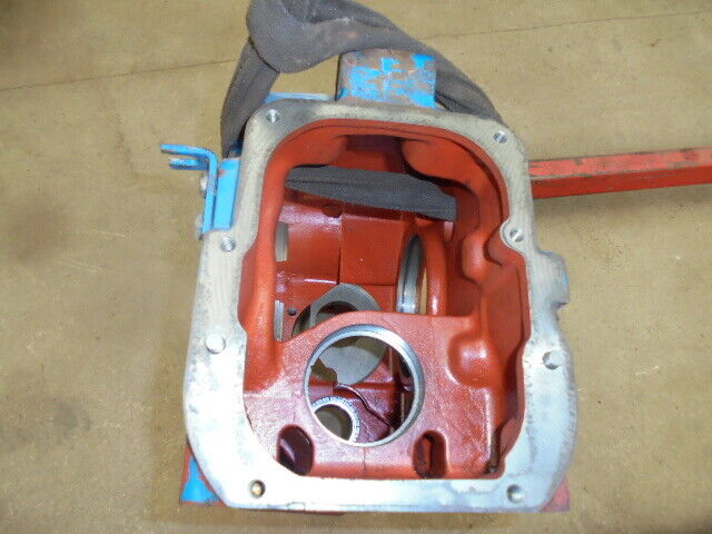 for, Ford 5030 Rear Axle Centre Housing 4wd in Good Condition