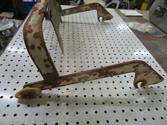 for, David Brown 1290, 1390 Bonnet Hinge Bracket