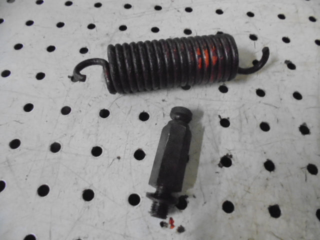 For DAVID BROWN 950 CLUTCH PEDAL RETURN SPRING & BOLT