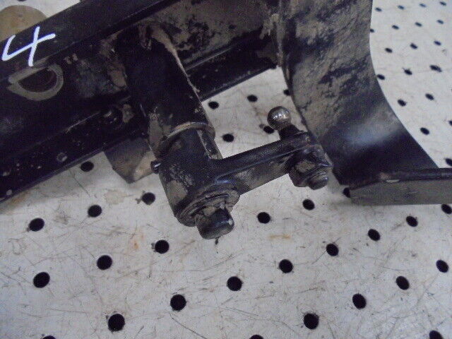 for, David Brown 1394 Throttle Linkage & Bracket - Good Condition