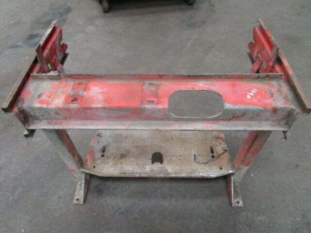 for, David Brown 1290, 1390 Front Battery Tray & Bonnet Mounting Bracket