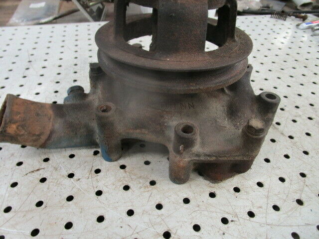 for, Ford 4600 Engine Water Pump & Housing in Good Condition