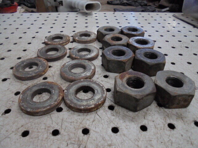 for, Ford 5030 Rear Wheel Nuts and Washers - Set of 8 - Good Condition