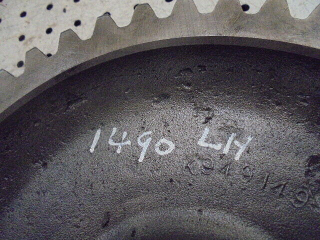 for, David Brown 1490 Rear Axle Final Drive Gear (large) in Good Condition