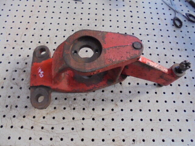 for, David Brown 1490 2wd Power Steering Ram Mounting Bracket - Good Condition
