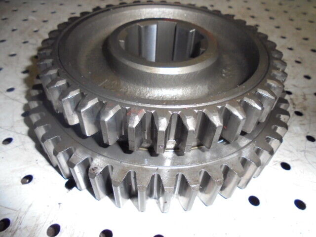 for, David Brown 1490 PTO Double Drive Gear in Good Condition