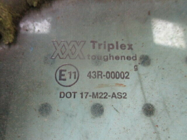 for, Ford 4600-7610 Q Cab LH Lower Door Glass & Rubber Seal in Good Condition