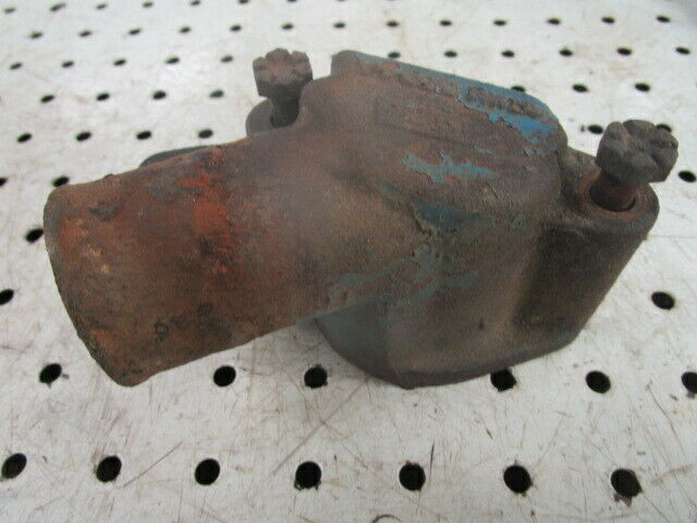 for, Ford 4600,4000 Engine Thermostat Housing in Good Condition